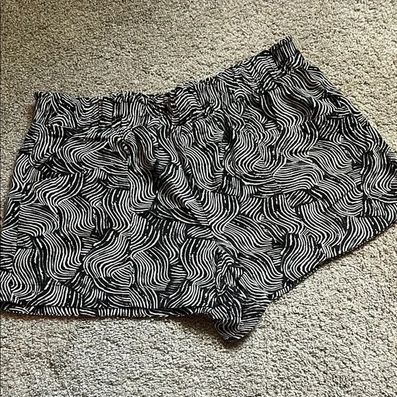 a new day High Waist Black and White Shorts - Picture 3 of 4